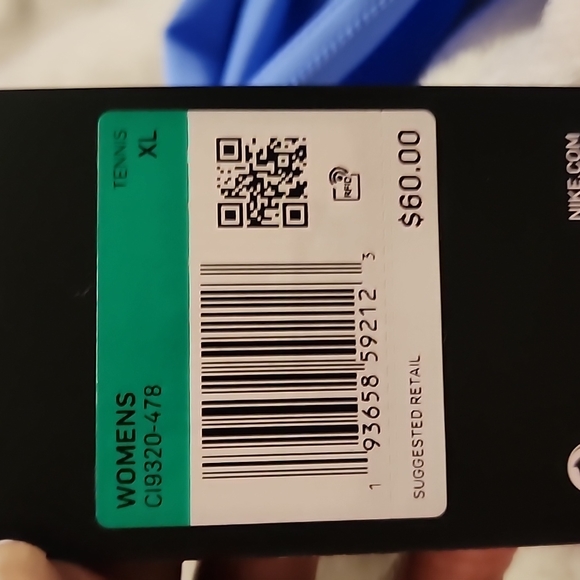 Athletic top - Picture 4 of 4